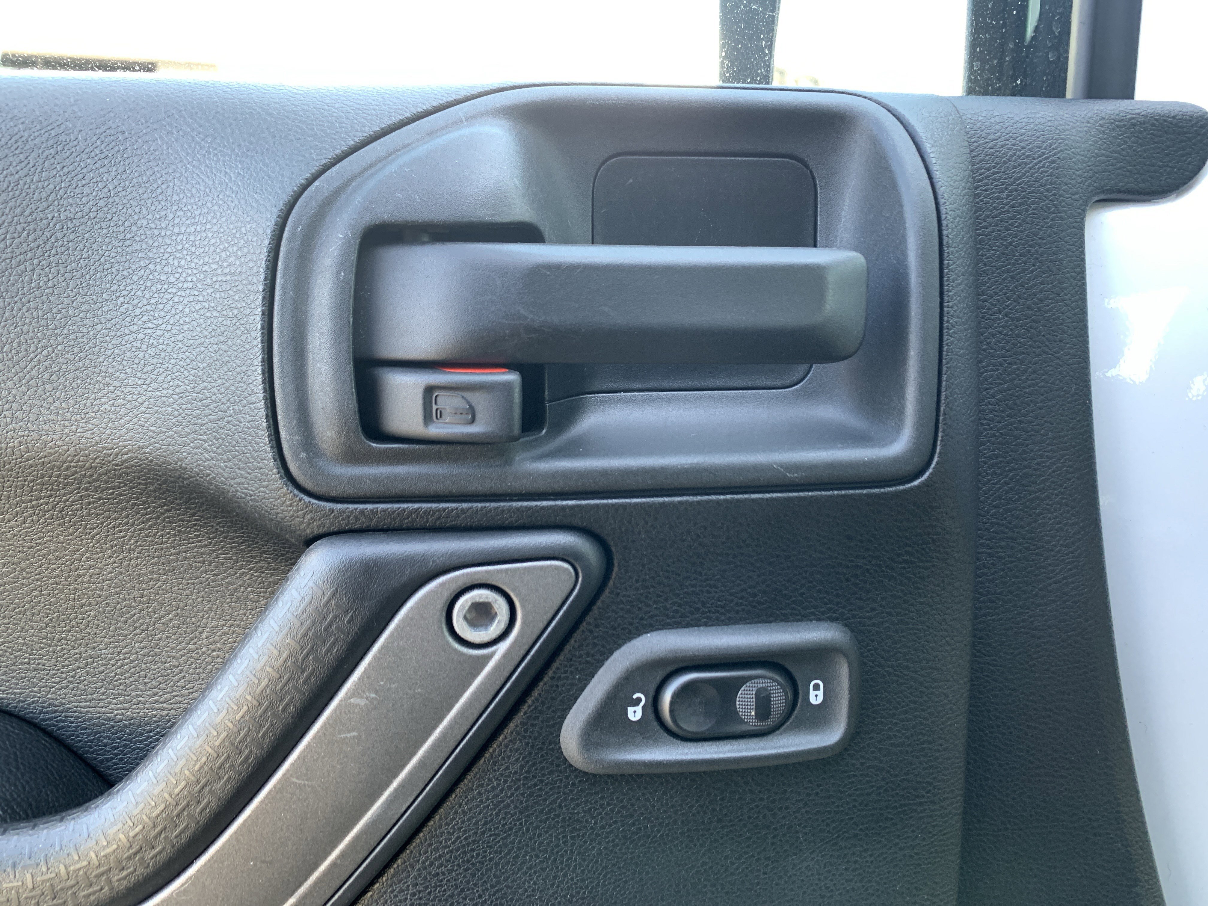 Used 2017 Jeep Wrangler Unlimited Sport image 15