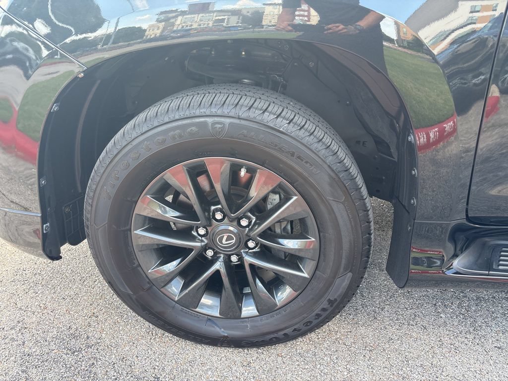 Certified 2023 Lexus GX 460 Premium w/ Premium Package AWD/4WD image 10