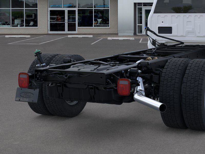 New 2025 Ford F550 2WD Regular Cab Super Duty image 59