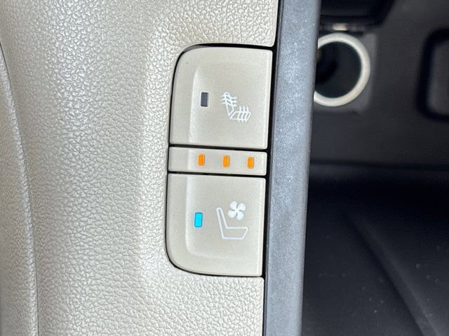 Used 2017 GMC Acadia Denali image 43