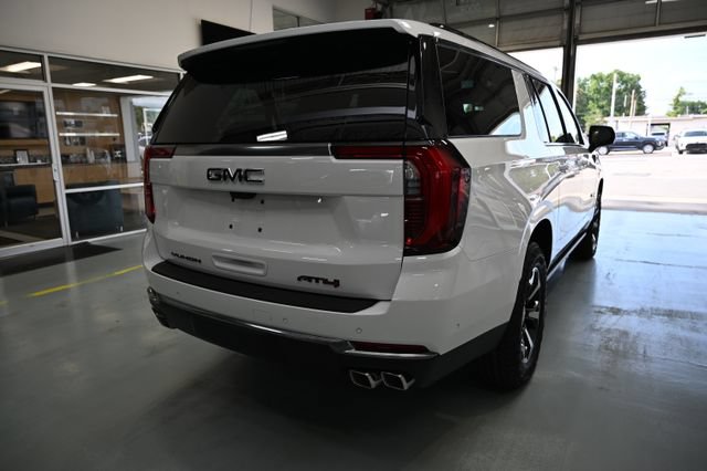 New 2026 GMC Yukon XL AT4 w/ AT4 Premium Plus Package AWD/4WD image 5