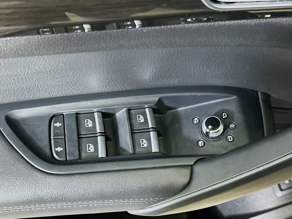 Used 2019 Audi Q5 2.0T Premium Plus w/ Premium Plus Package image 20