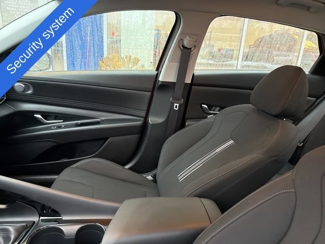 Used 2023 Hyundai Elantra SEL w/ Convenience Package FWD image 23