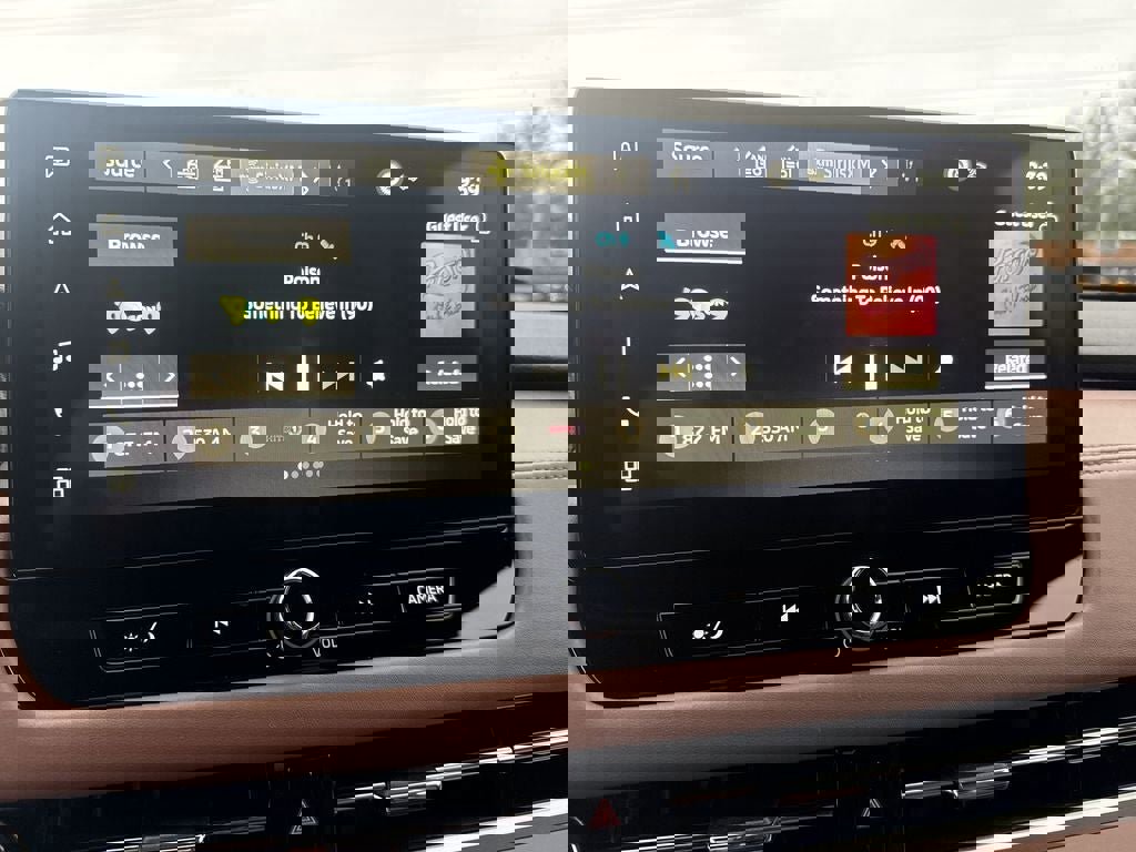 New 2026 Mitsubishi Outlander SEL image 15