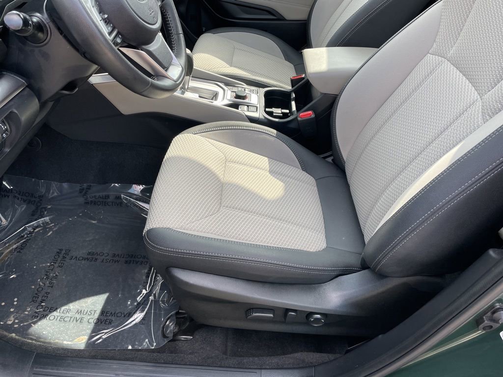 Used 2024 Subaru Forester Premium image 8