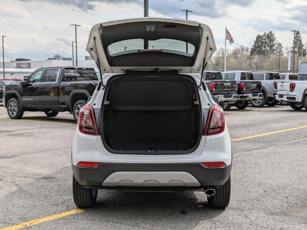 Used 2019 Buick Encore Essence w/ Experience Buick Package image 32