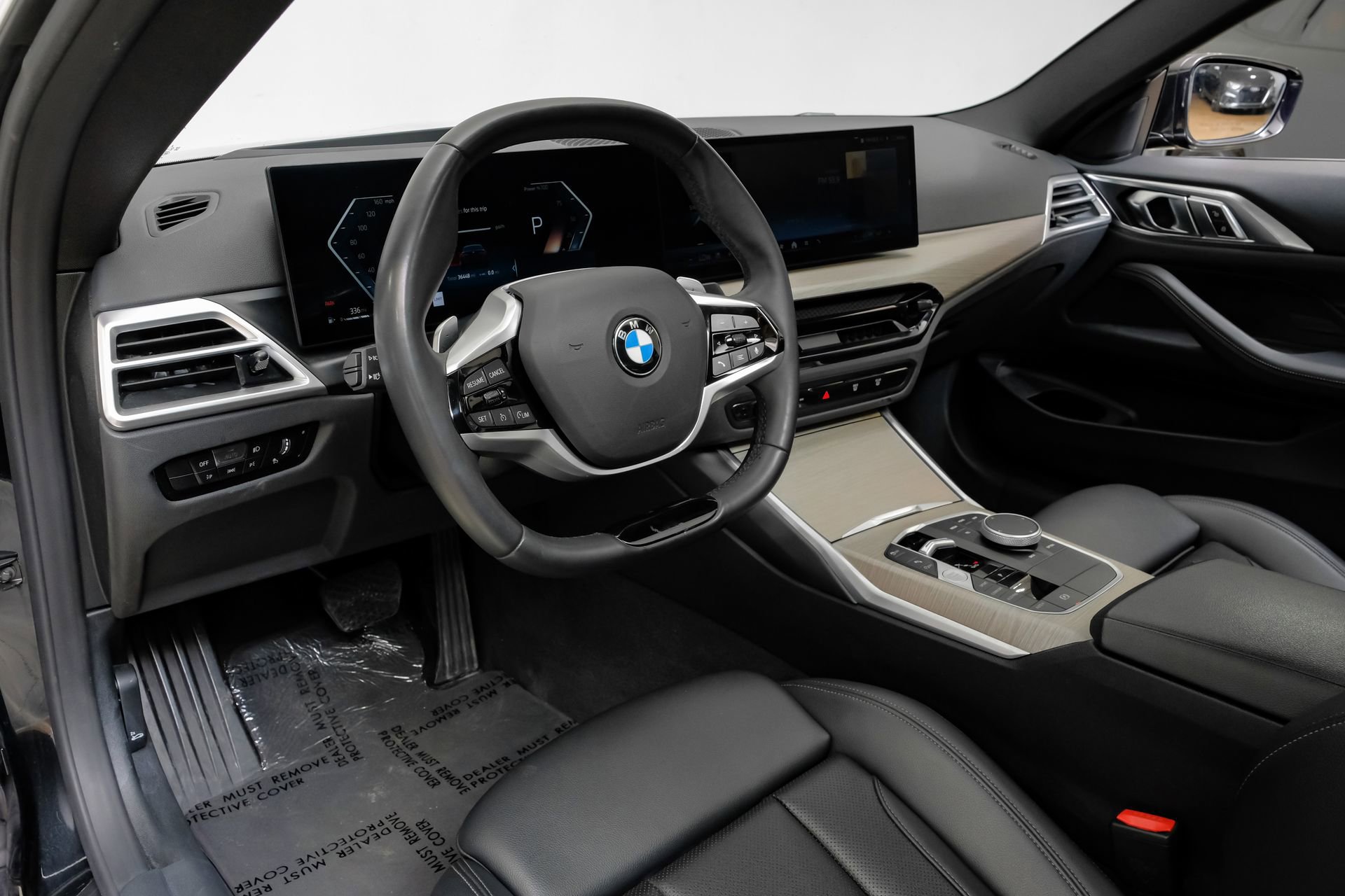 Used 2025 BMW 430i Coupe image 3
