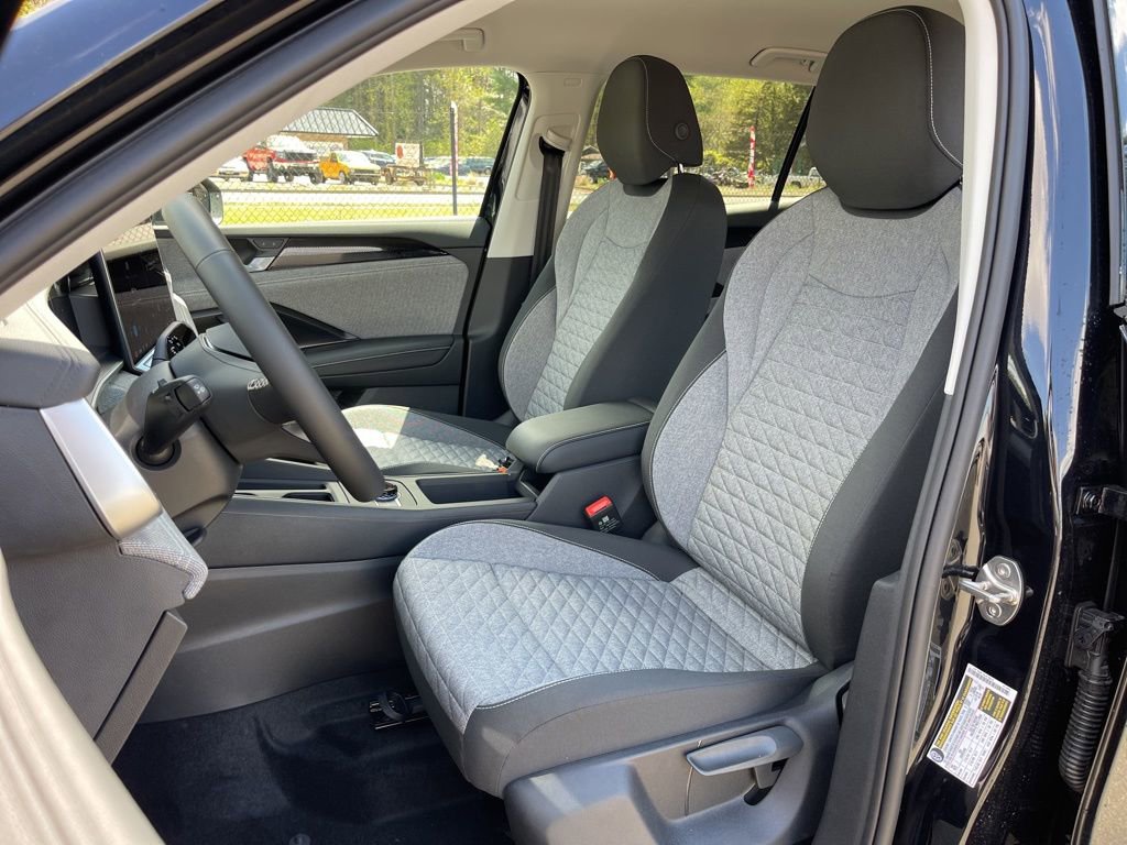 New 2026 Volkswagen Tiguan S FWD image 15