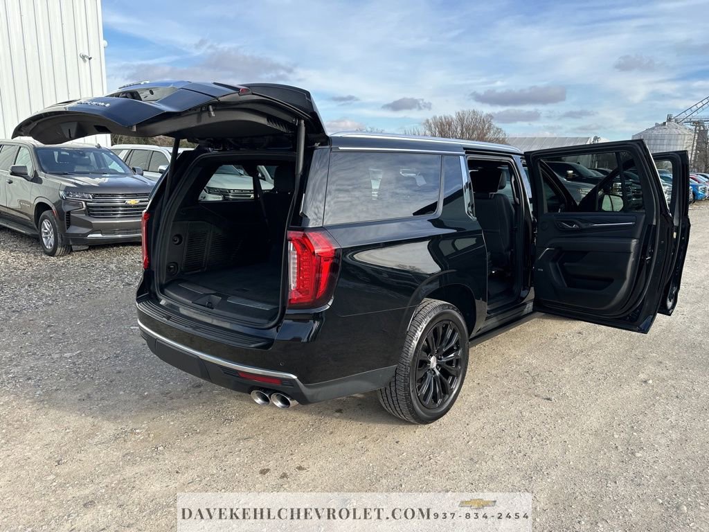 Used 2021 GMC Yukon XL Denali w/ Denali Premium Package image 39