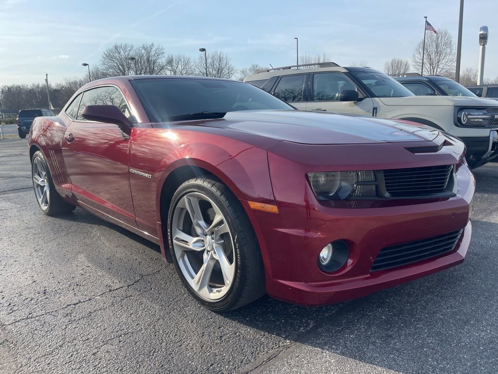 Used 2010 Chevrolet Camaro SS w/ RS Package image 9