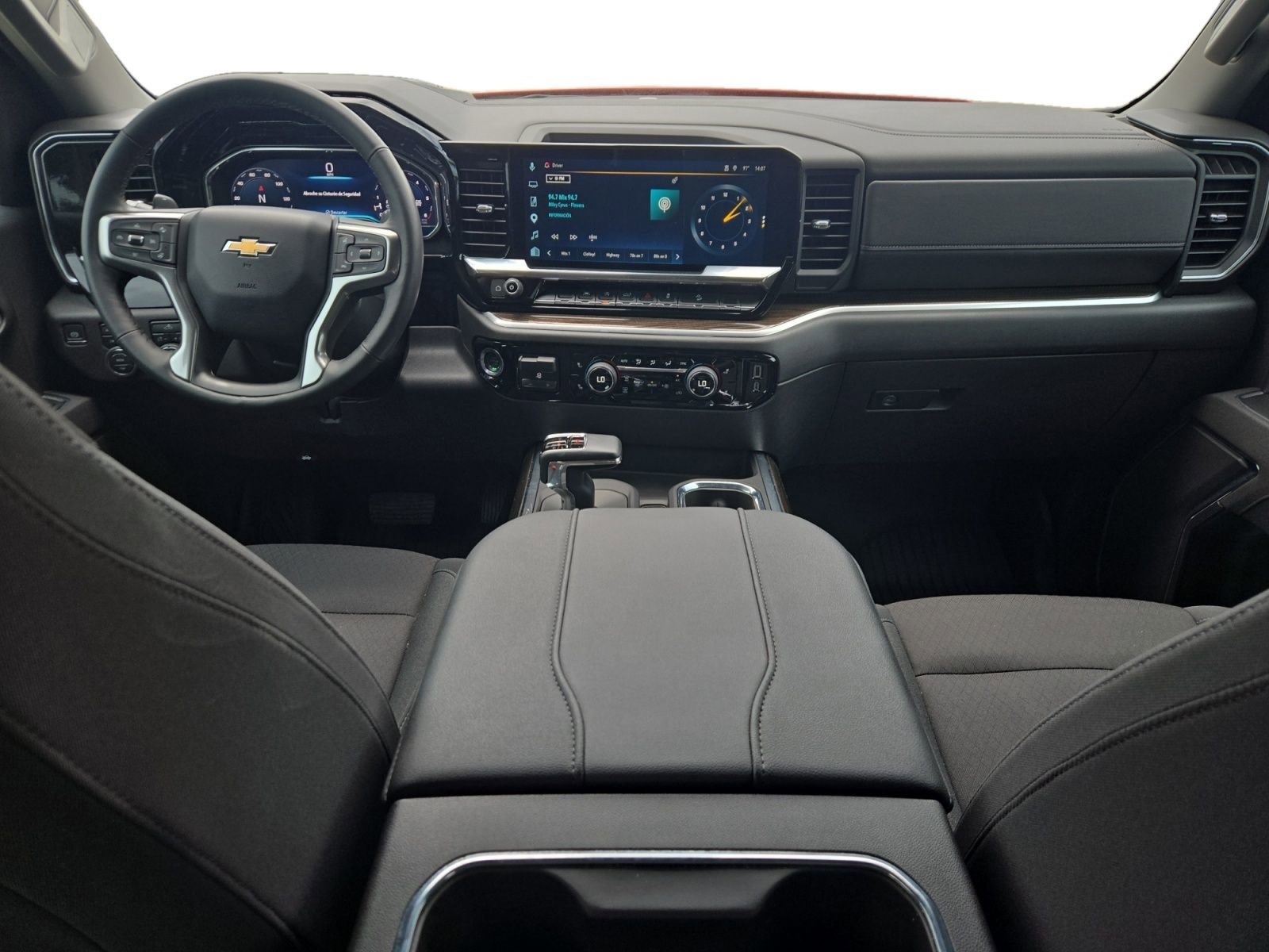 Used 2025 Chevrolet Silverado 1500 LT w/ Texas Edition Plus AWD/4WD image 15