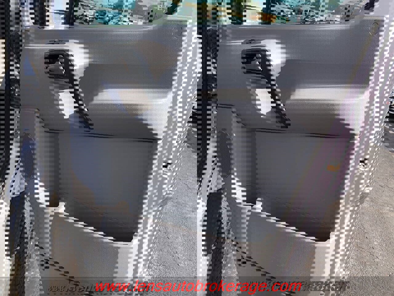 Used 2015 Mercedes-Benz Sprinter 2500 image 15