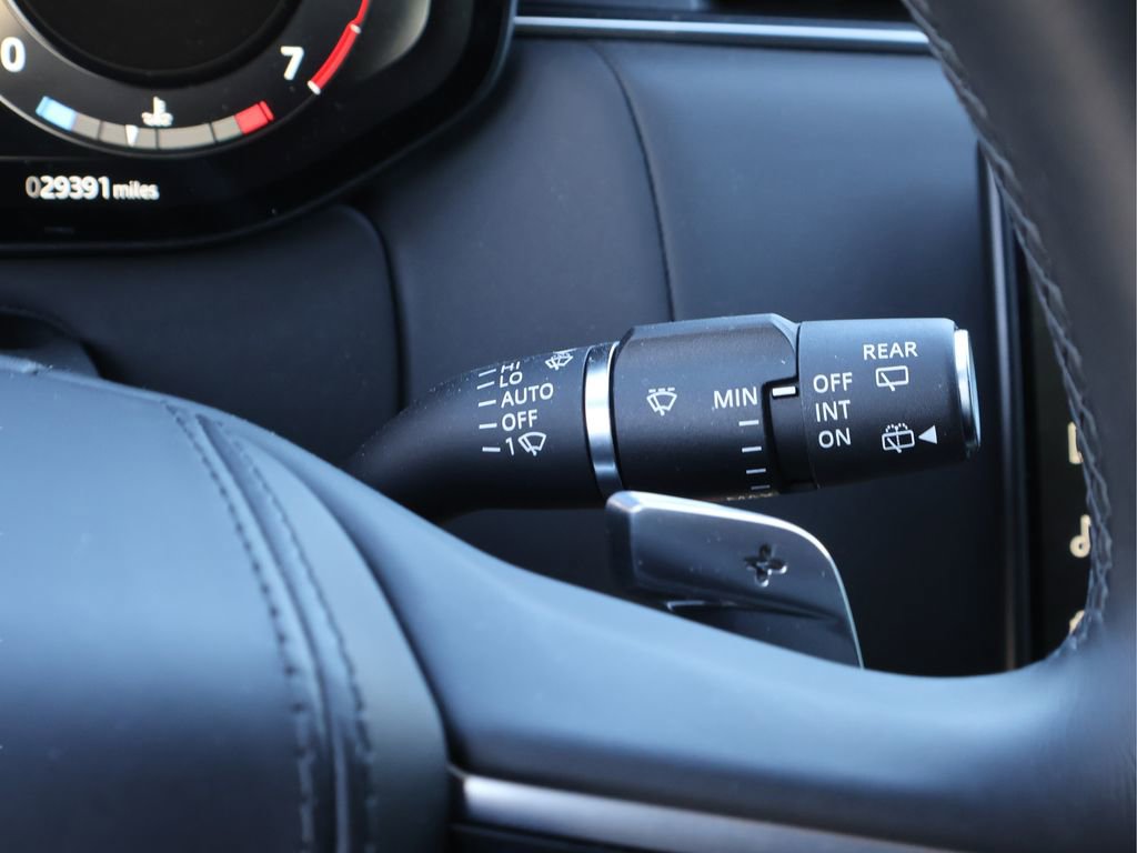 Certified 2023 Land Rover Range Rover SV image 11