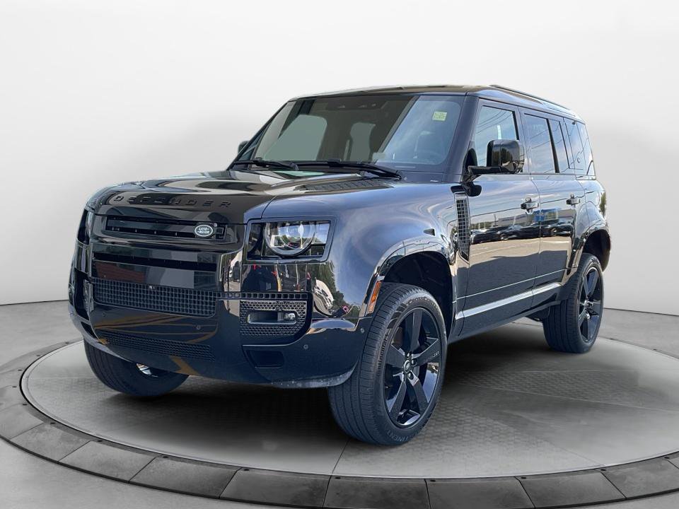 Used 2024 Land Rover Defender 110 X-Dynamic SE AWD/4WD image 1