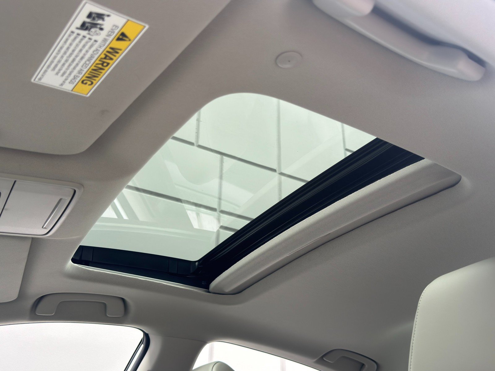Used 2024 Honda Accord Touring image 11