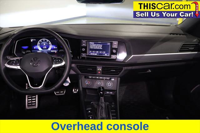 Used 2024 Volkswagen Jetta Sport image 16
