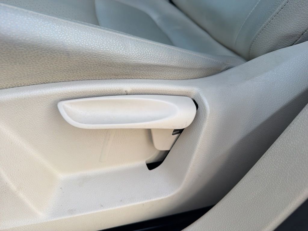 Used 2017 Volkswagen Tiguan S FWD image 14