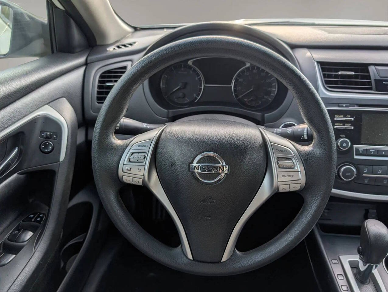 Used 2016 Nissan Altima 2.5 S FWD image 30