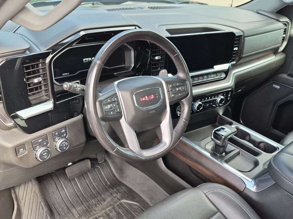 Used 2023 GMC Sierra 1500 SLT w/ SLT Convenience Package AWD/4WD image 11