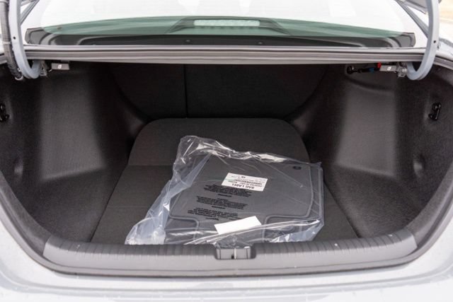Used 2025 Honda Accord SE image 11