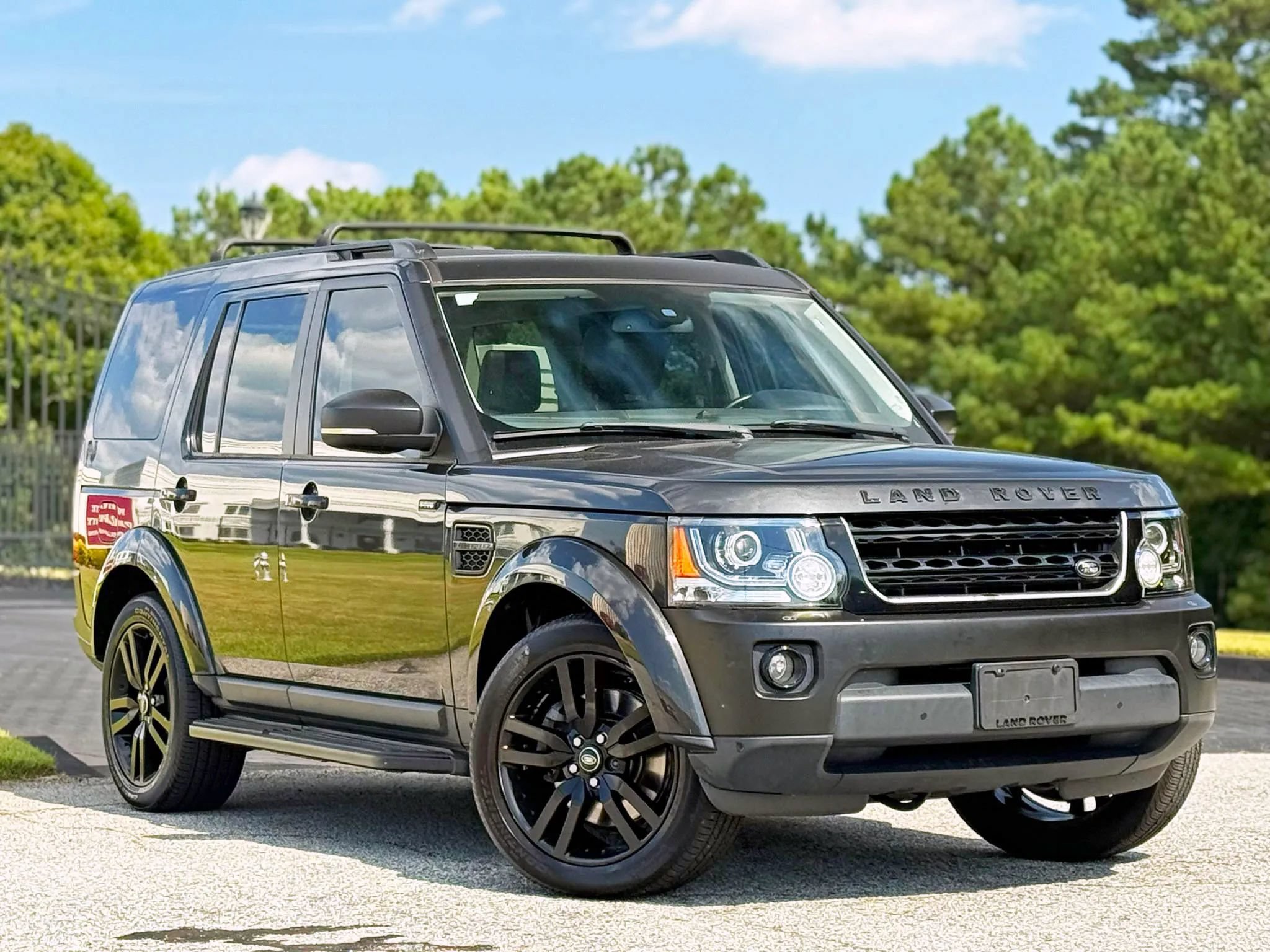 Used 2015 Land Rover LR4 HSE AWD/4WD image 5