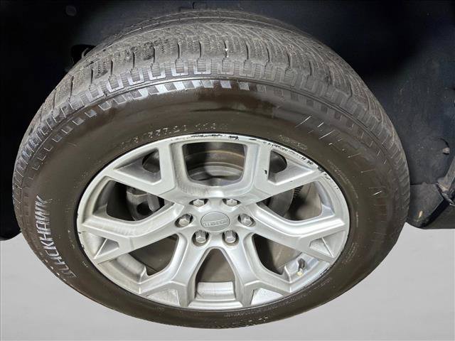 Used 2022 Jeep Wagoneer Series II AWD/4WD image 18