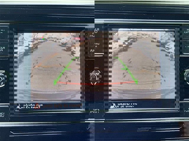 Used 2022 Volkswagen Atlas Cross Sport SE image 16