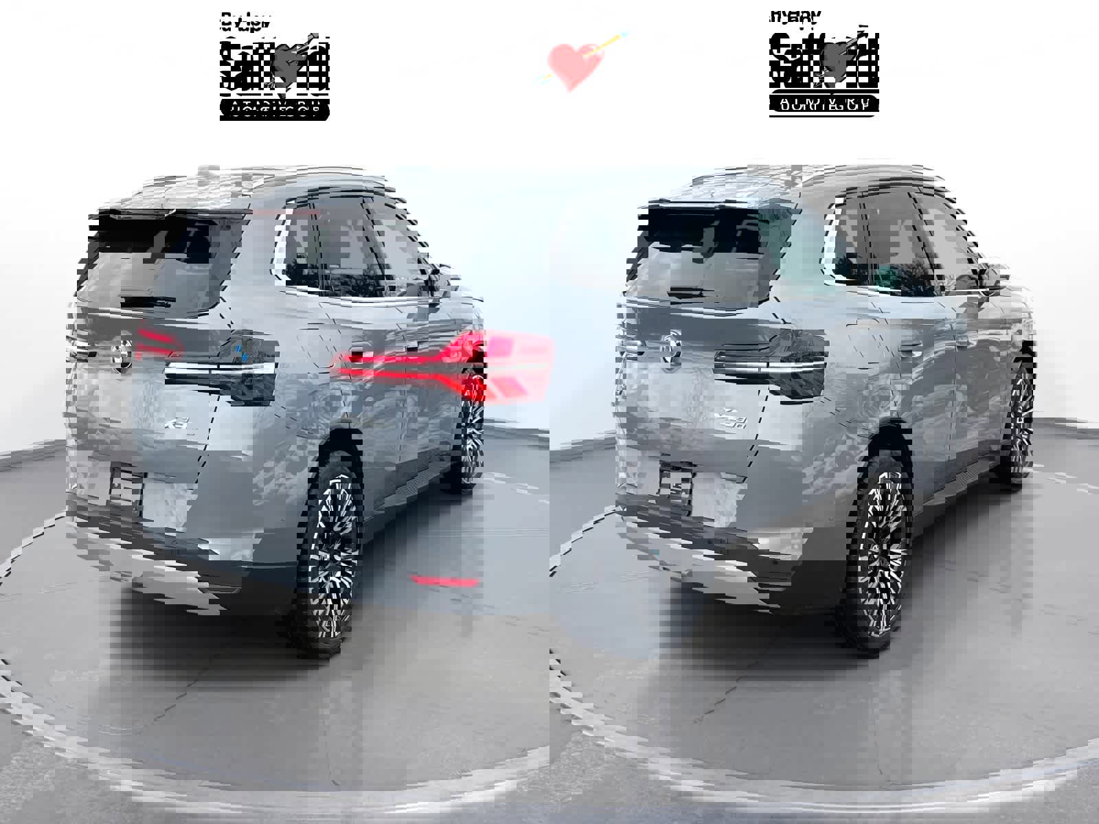 Certified 2025 BMW X3 xDrive30i w/ Premium Package image 9