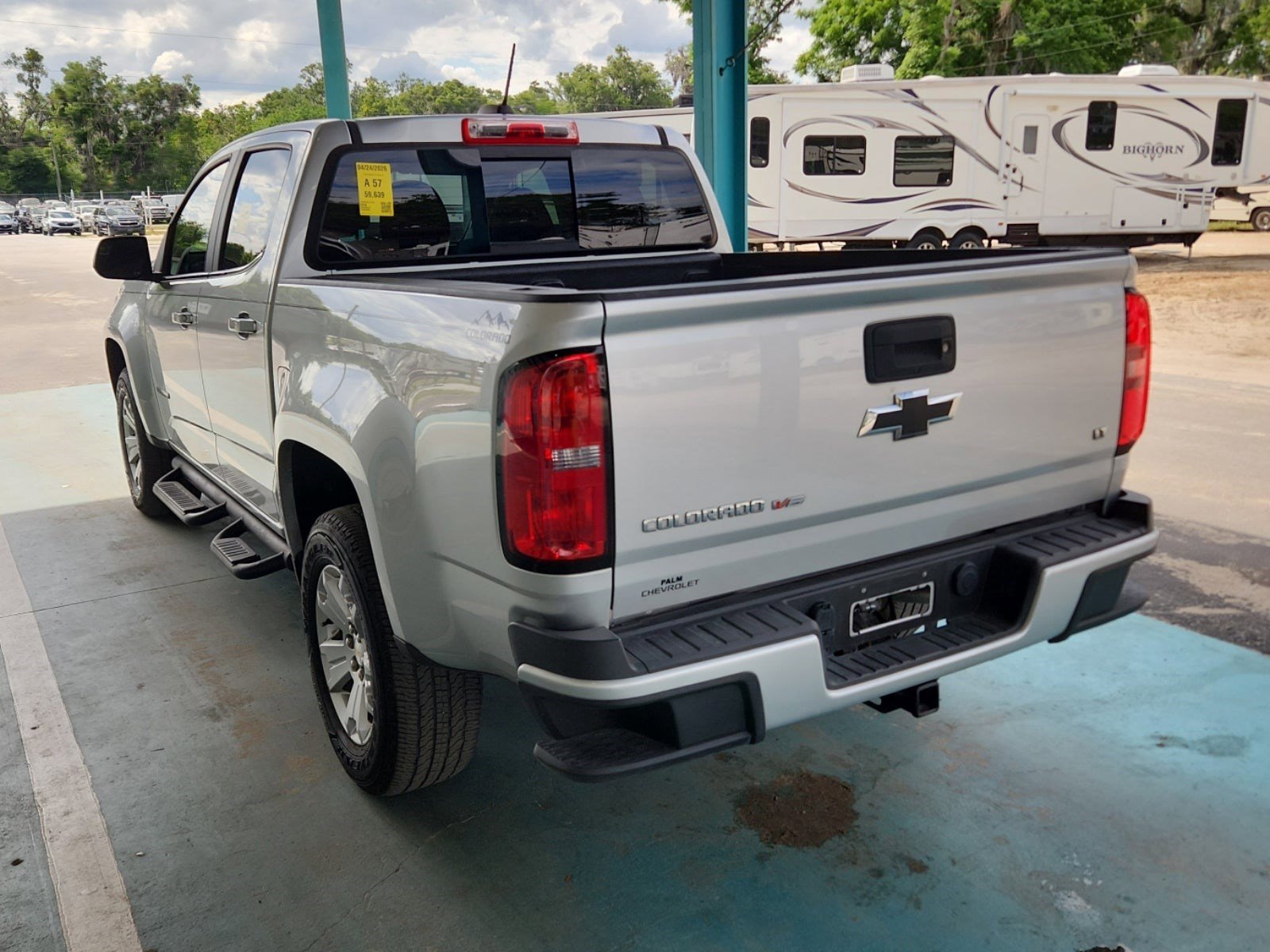 Used 2018 Chevrolet Colorado LT w/ LT Convenience Package RWD image 6