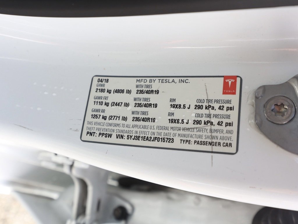 Used 2018 Tesla Model 3 Long Range image 29