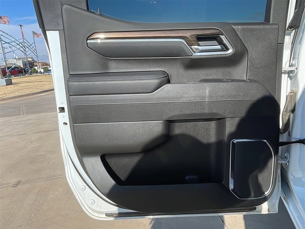 New 2025 Chevrolet Silverado 1500 LT image 11