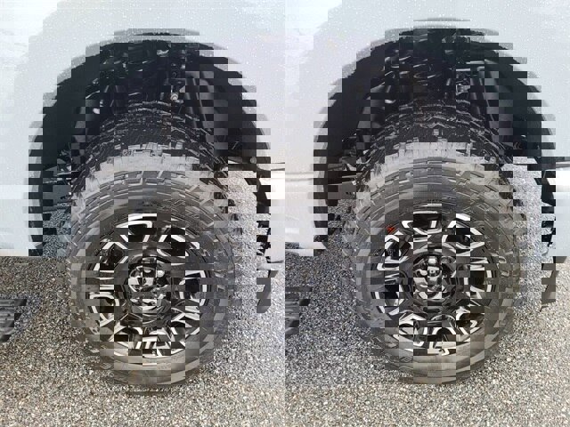 New 2026 Ford F350 4x4 Crew Cab Super Duty image 13