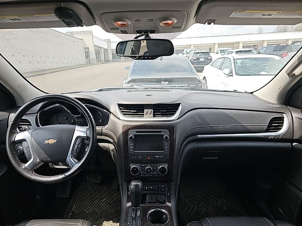 Used 2016 Chevrolet Traverse LT image 4