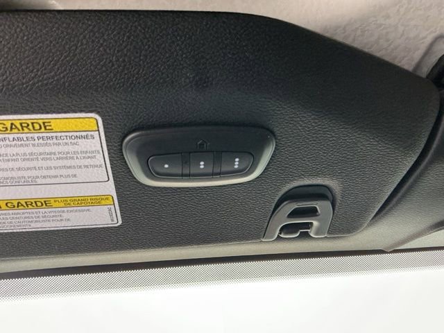 Used 2022 Jeep Gladiator Willys image 21