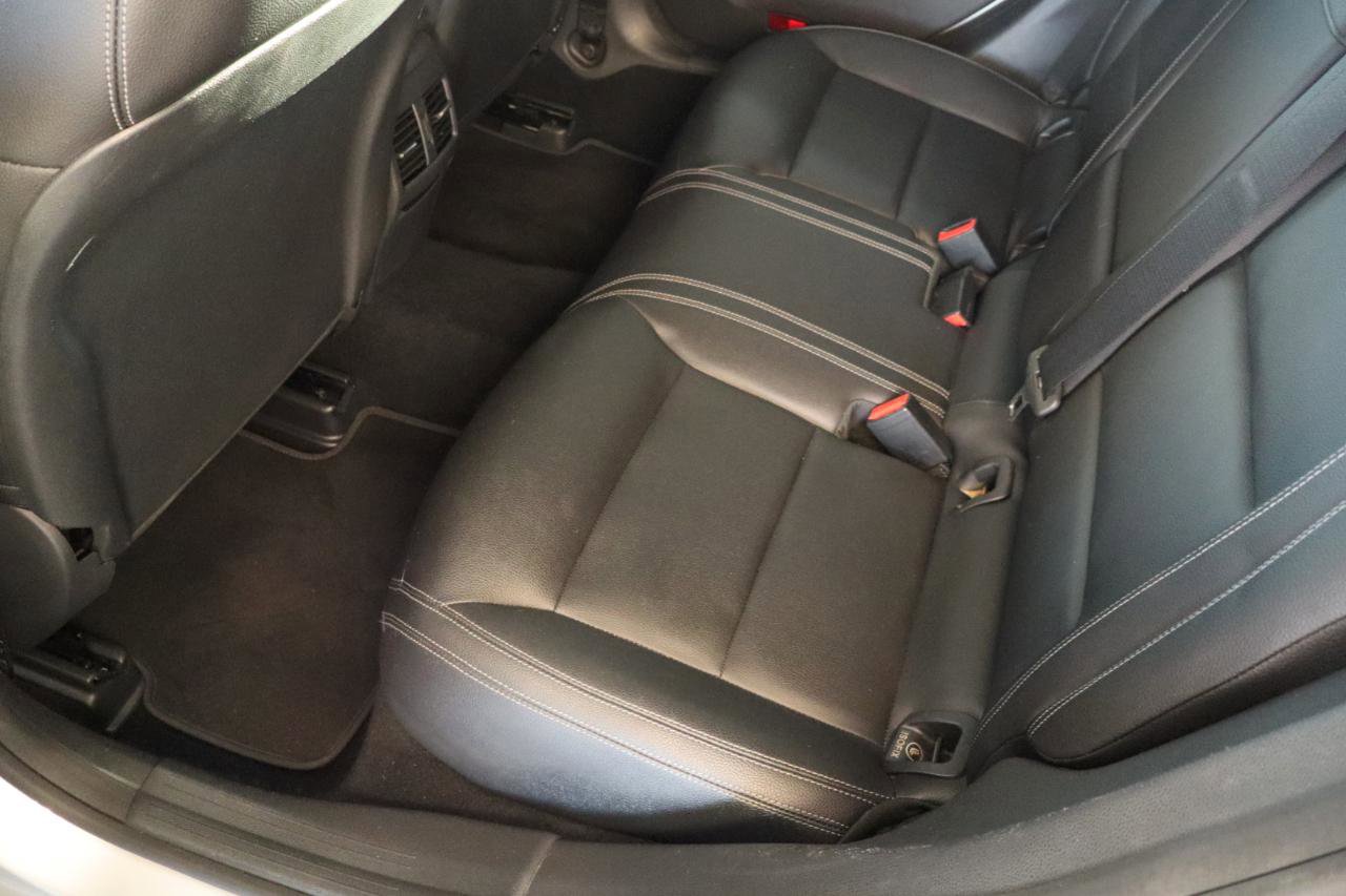 Used 2018 Mercedes-Benz CLA 250 image 30