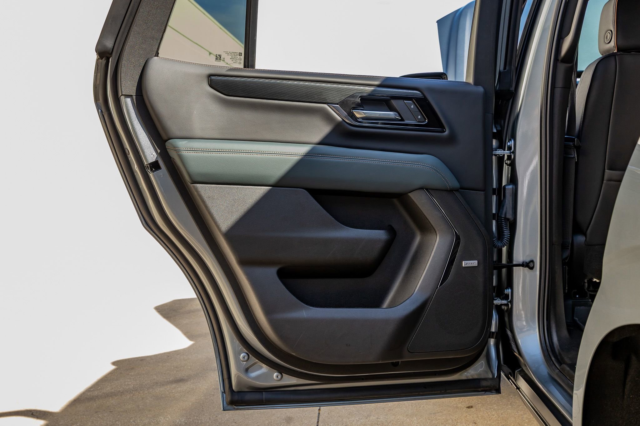 Used 2025 GMC Yukon AT4 w/ Premium Trailering Package image 37