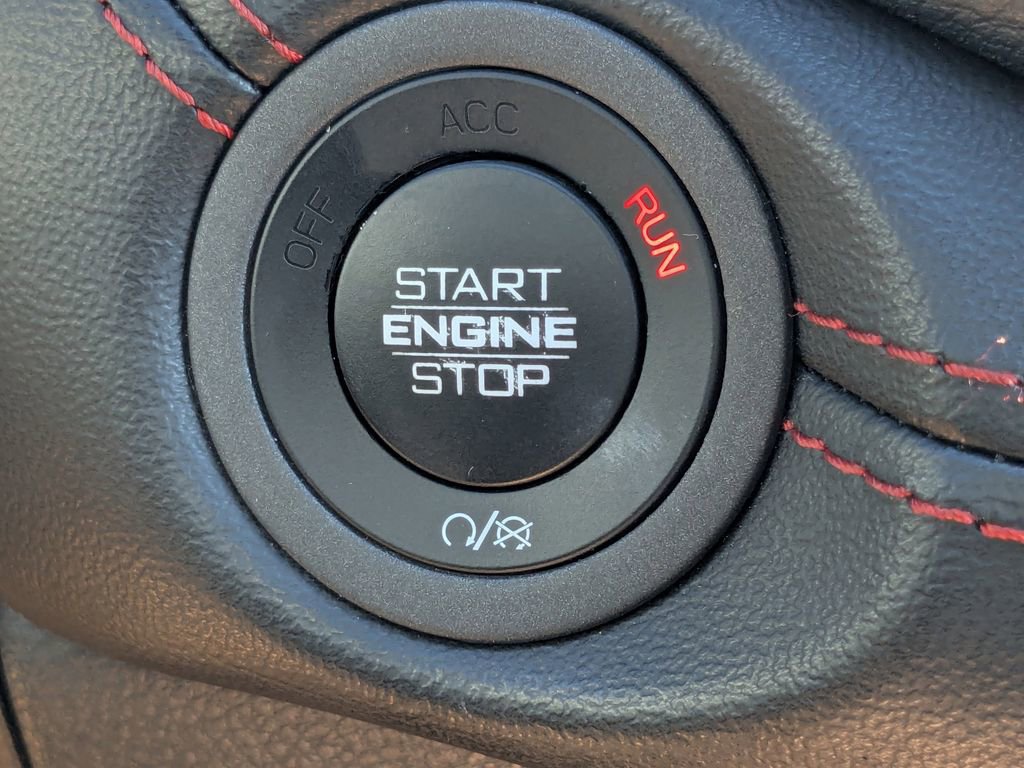 Used 2023 Dodge Durango GT image 16