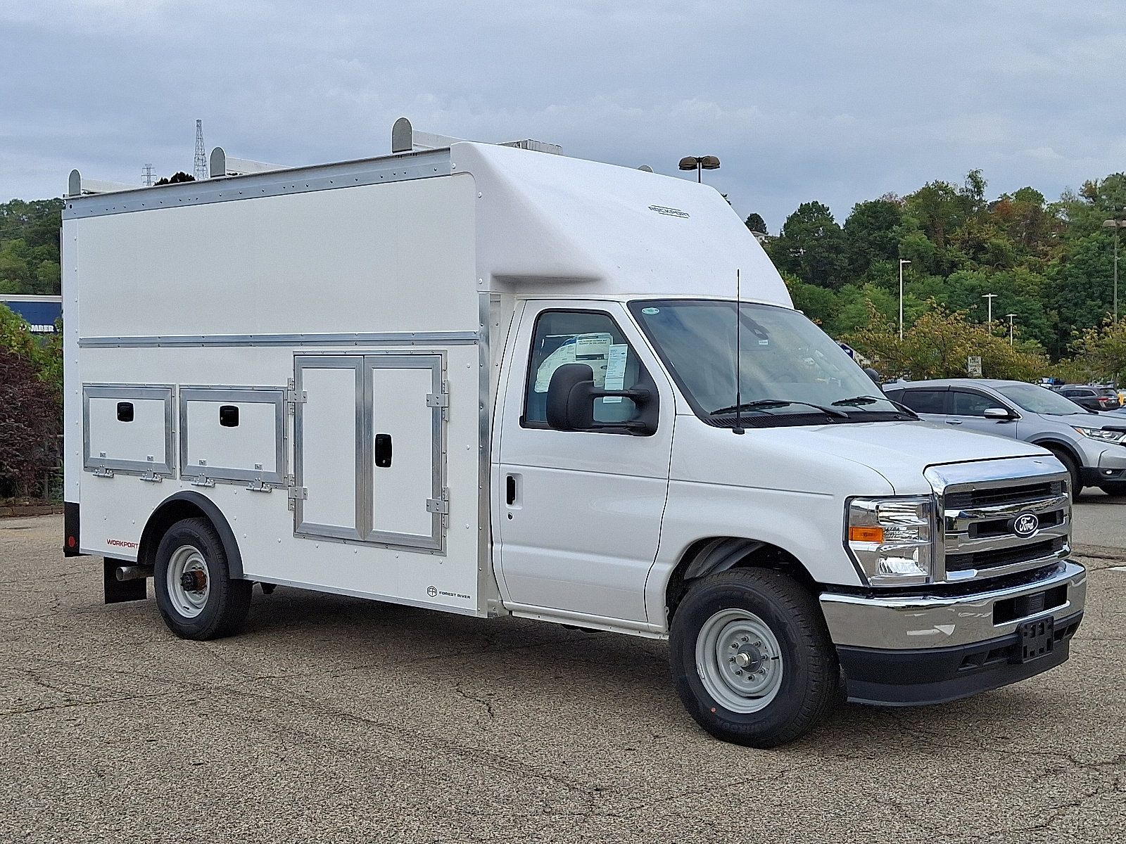 New 2026 Ford E-350 and Econoline 350 Super Duty w/ Power Equipment Group image 1