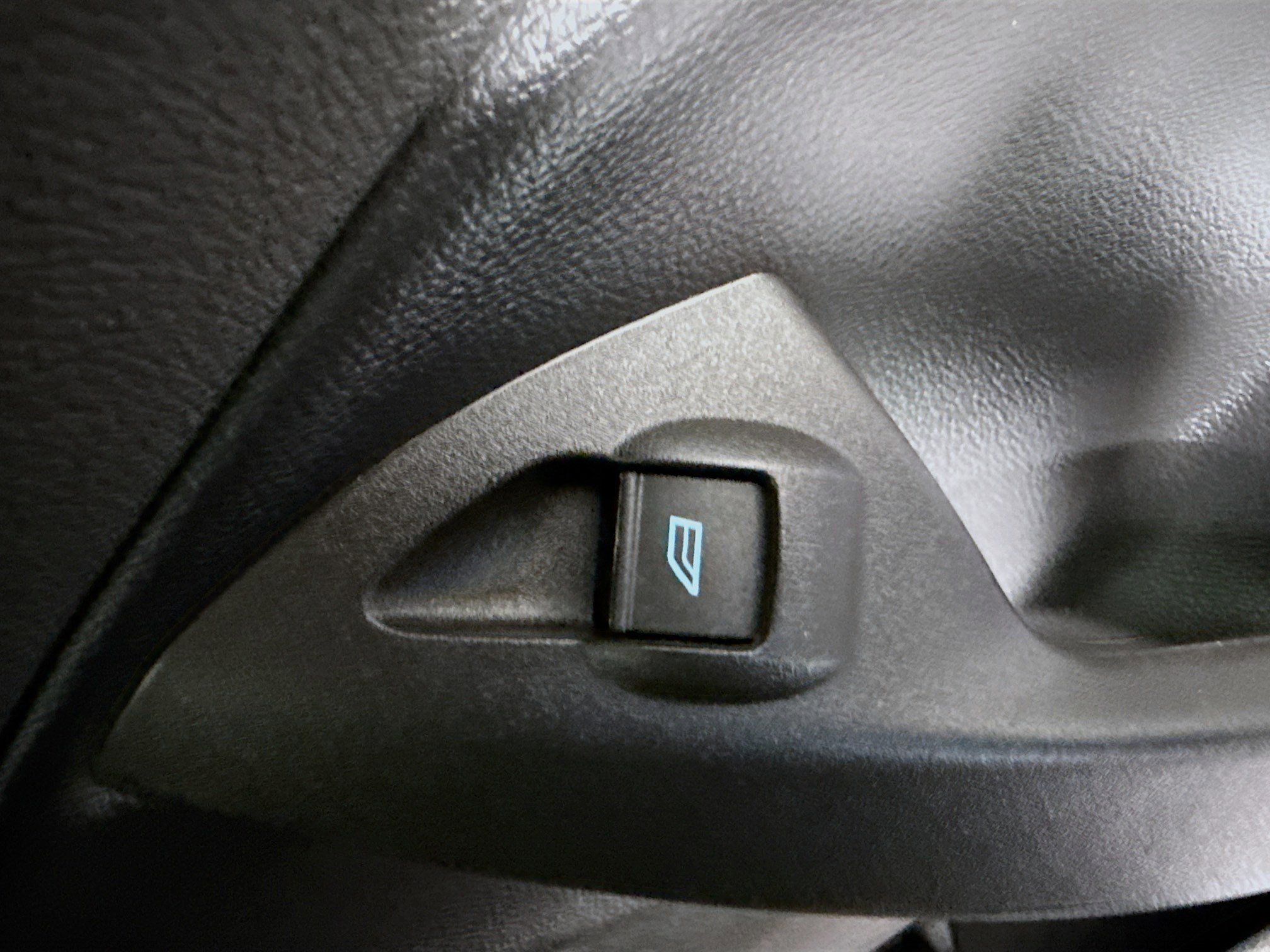 Used 2019 Ford Escape S FWD image 30