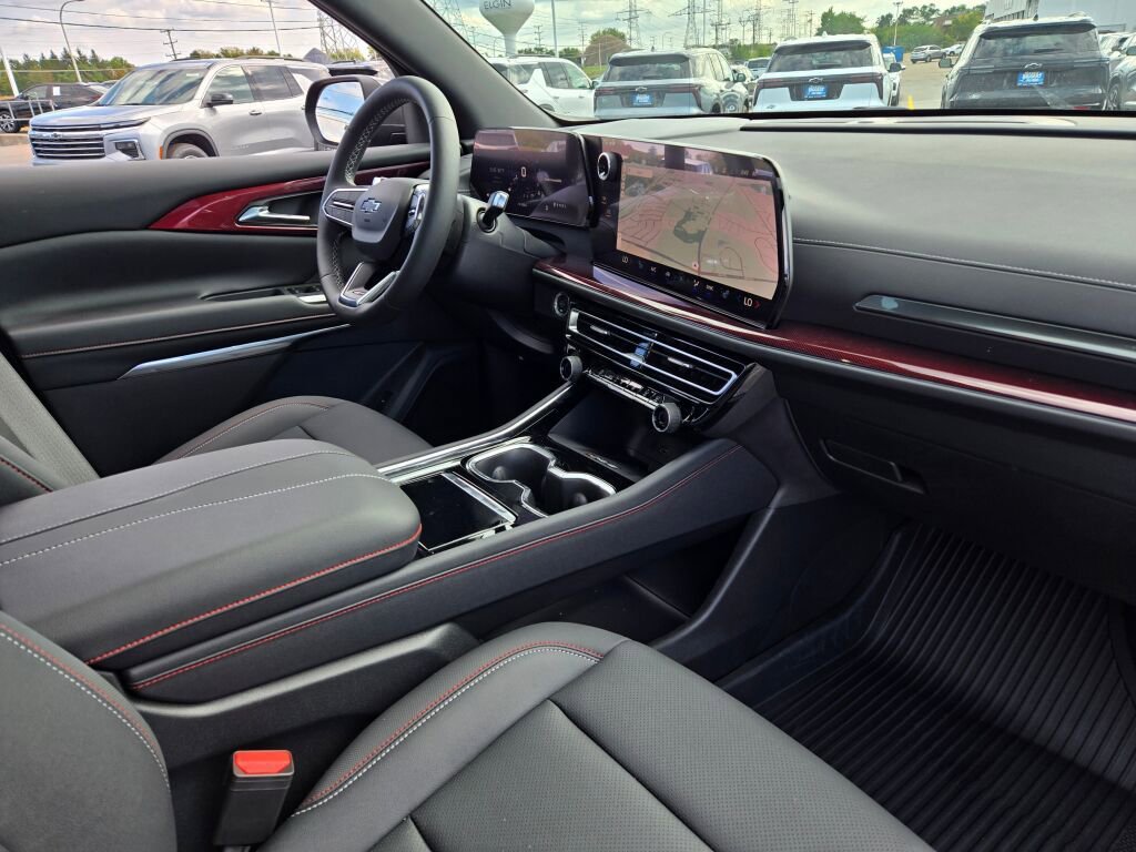 New 2026 Chevrolet Traverse Z71 w/ Driver Confidence Package image 5