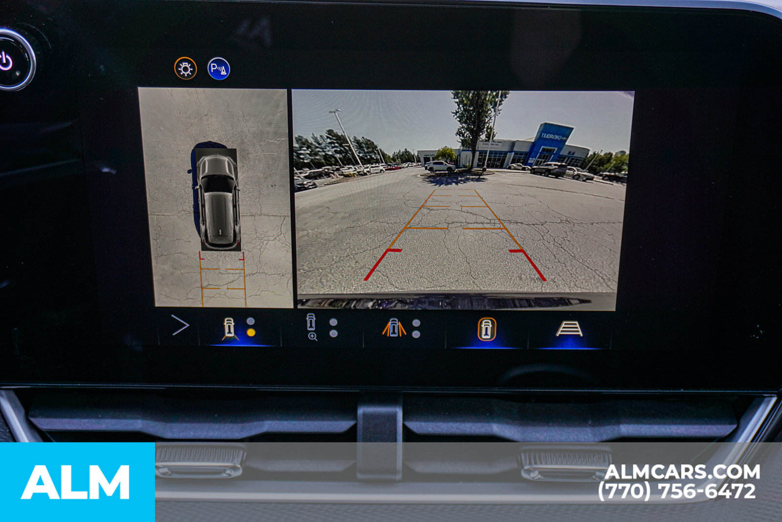 Used 2025 Chevrolet Equinox LT w/ Convenience Package II FWD image 37