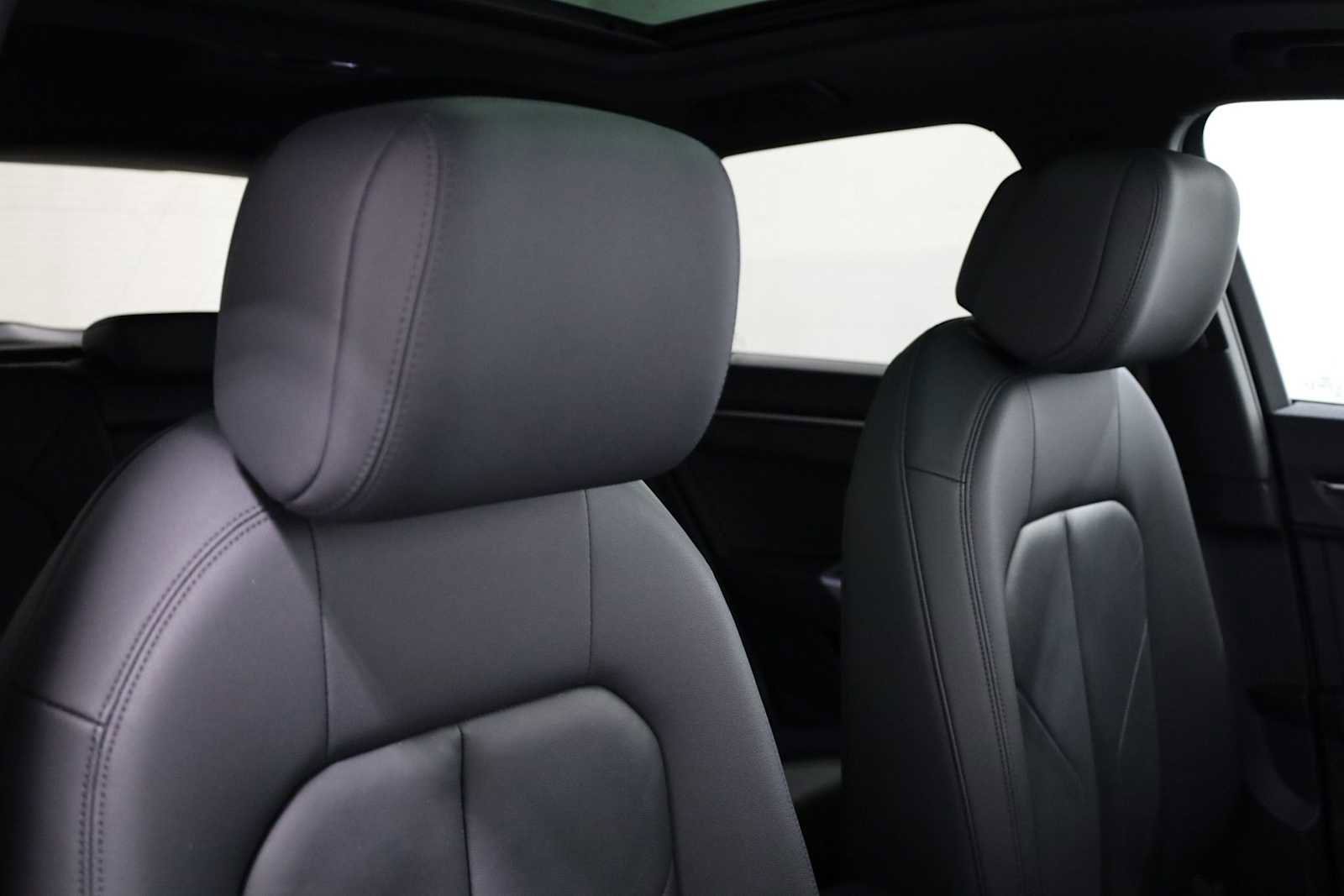 Used 2023 Audi Q3 2.0T Premium w/ Convenience Package image 20