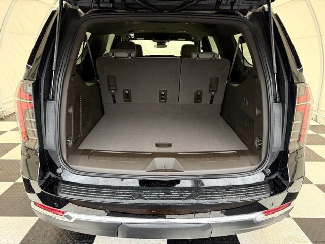 New 2026 Chevrolet Suburban LS w/ LPO, Dark Essentials Package image 5