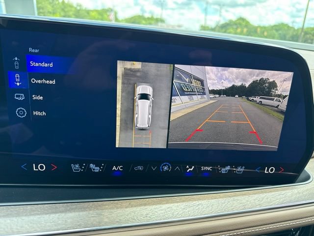 New 2026 Chevrolet Suburban High Country AWD/4WD image 17