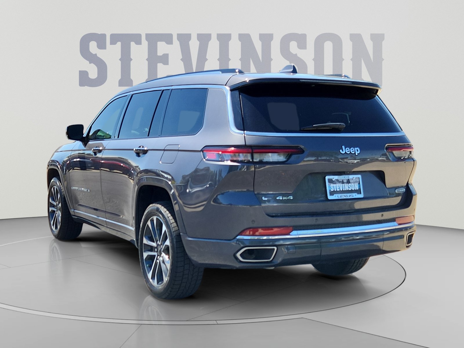 Used 2021 Jeep Grand Cherokee L Overland AWD/4WD image 3