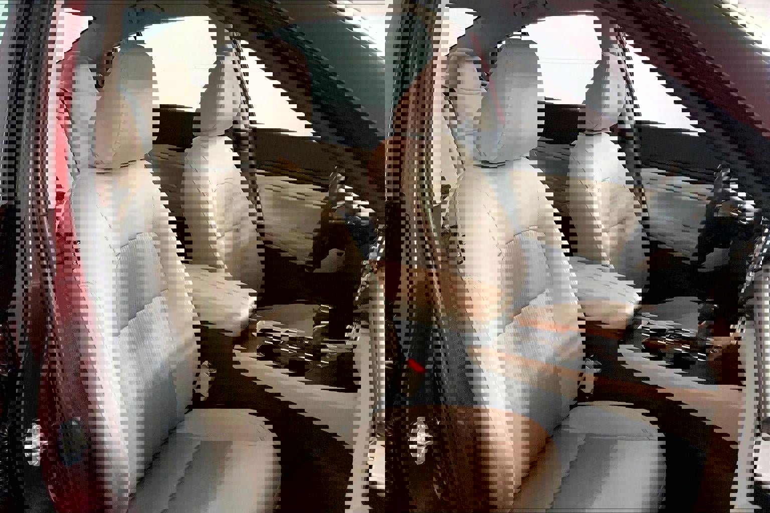 Used 2025 Nissan Altima 2.5 SV image 7