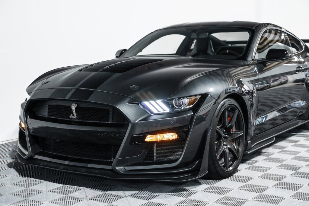 Used 2020 Ford Mustang Shelby GT500 w/ Carbon Fiber Track Pack image 19