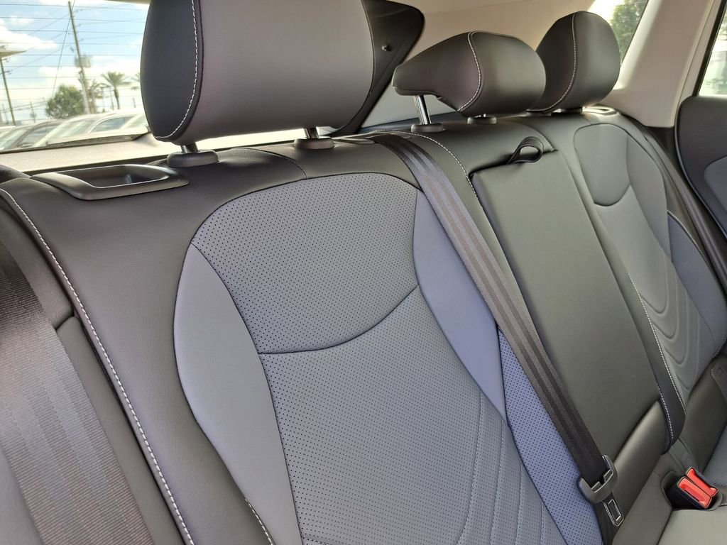 New 2026 Volkswagen Tiguan SE image 23