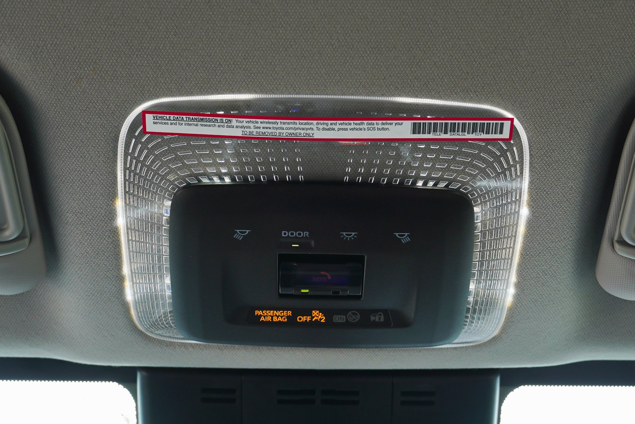 Certified 2024 Toyota Prius LE AWD/4WD image 29