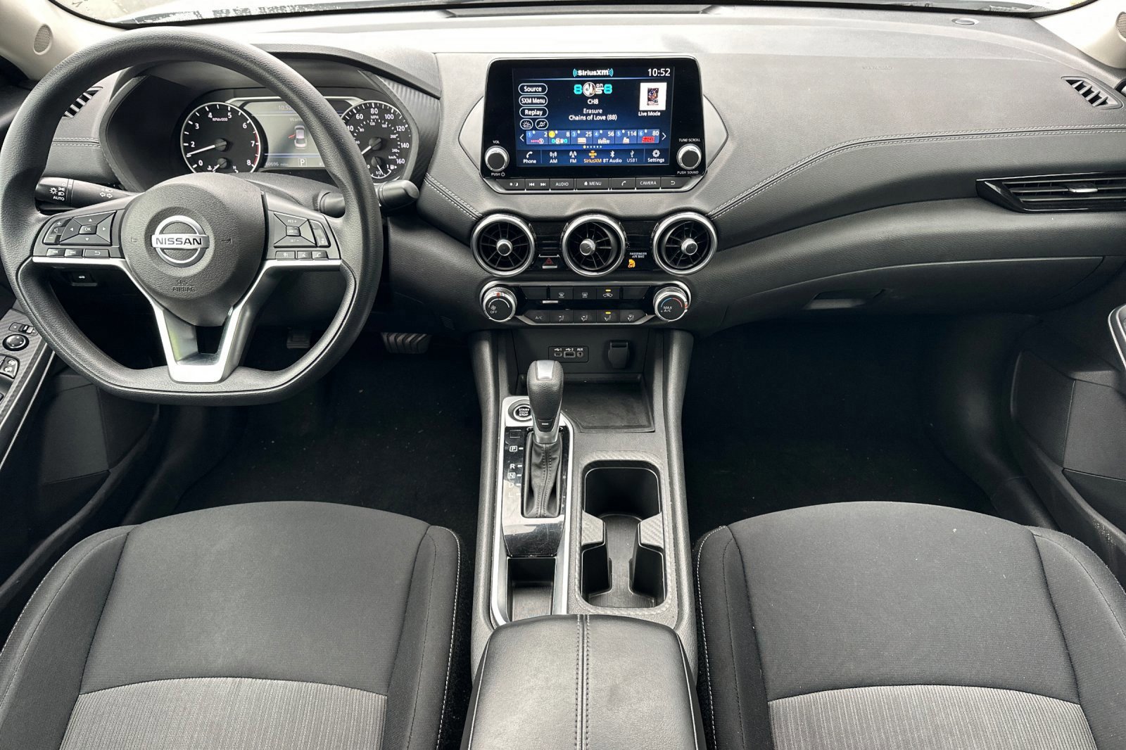 Used 2023 Nissan Sentra SV image 13